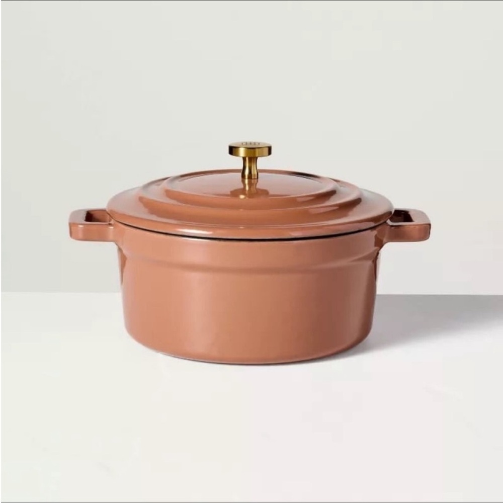 ✨Sold Out✨ .5qt Pumpkin Brown Enameled Cast Iron Dutch Oven NIB